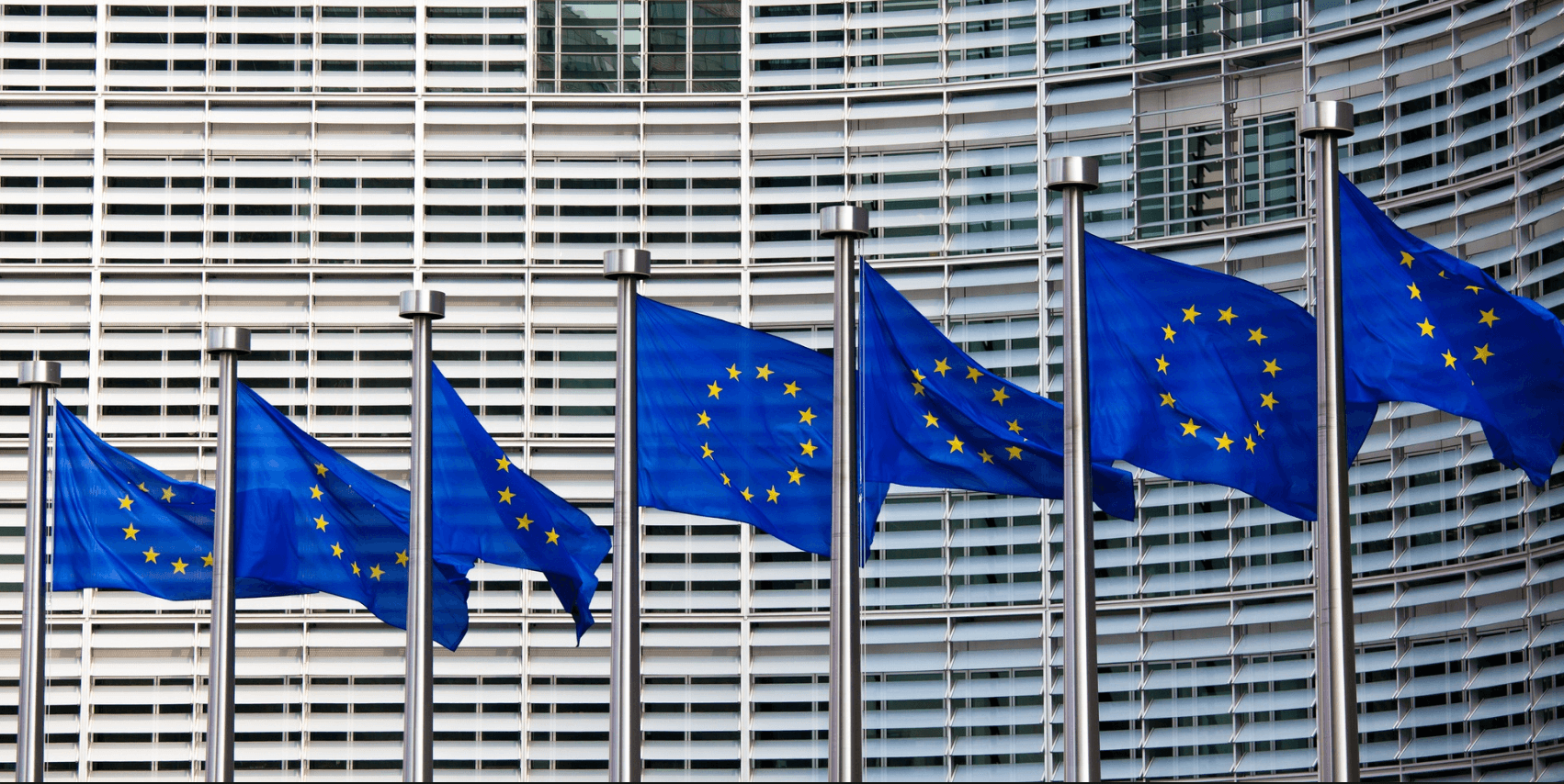 A UE facilita as regras para os nacionais de países terceiros obterem o estatuto de residente de longa duração
