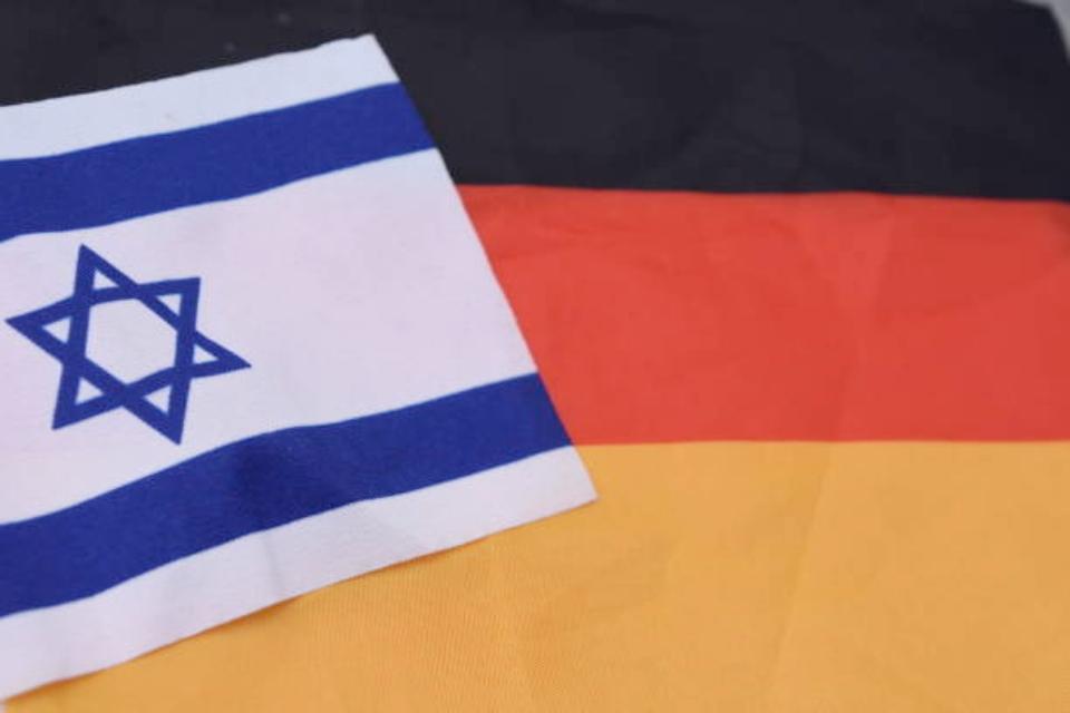 O Estado alemão exige o apoio de Israel para obter a cidadania